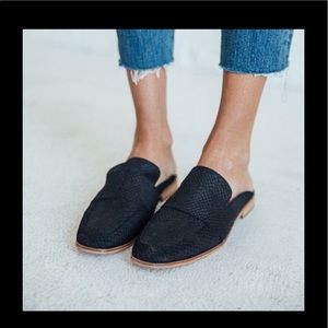 🖤 Free people at ease loafer in black size 7